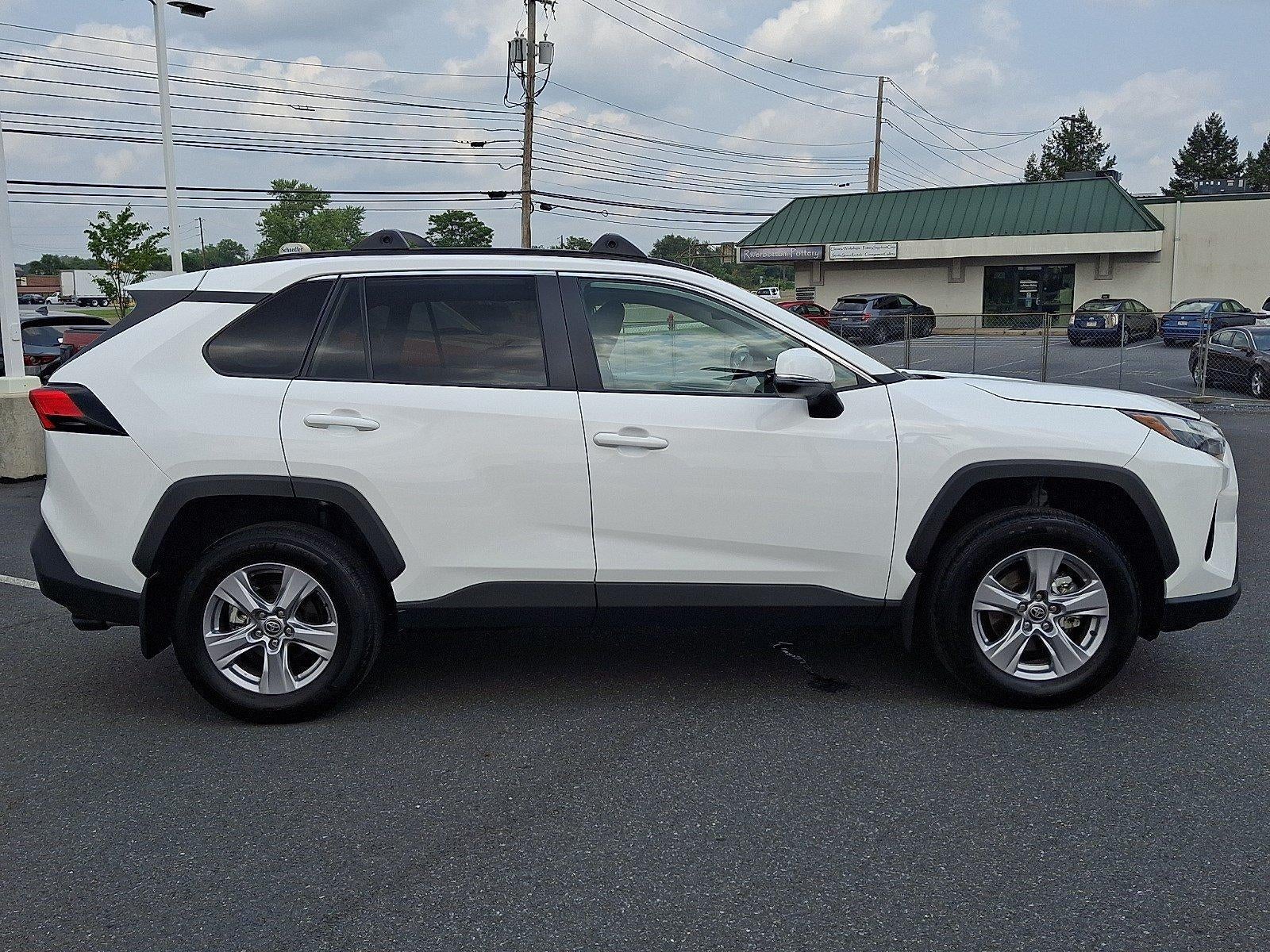 2025 Toyota RAV4 XLE AWD (Natl)