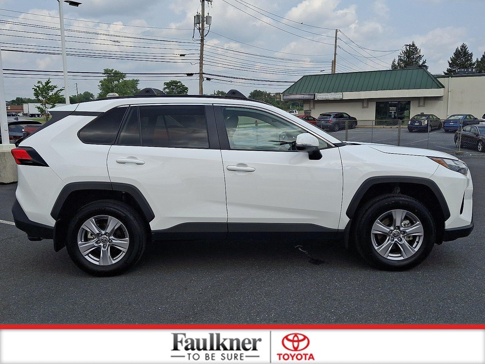 2025 Toyota RAV4 XLE AWD (Natl)