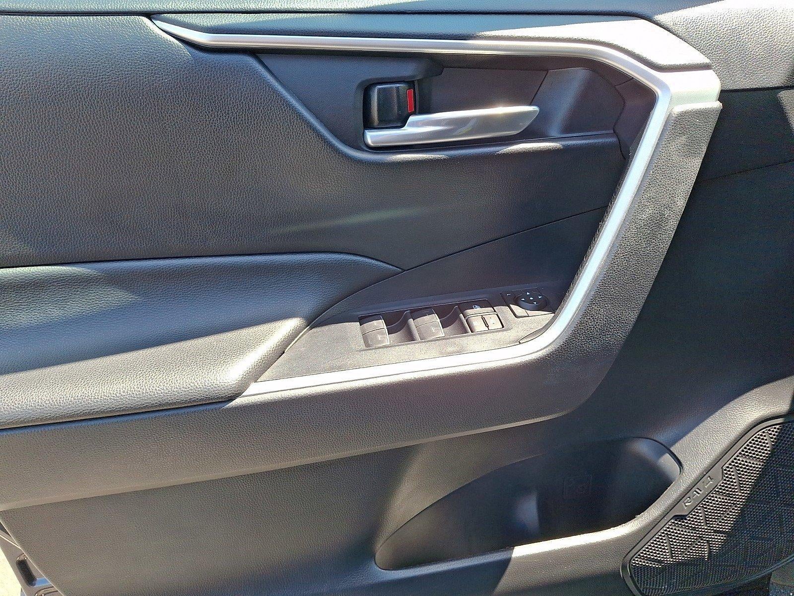 2024 Toyota RAV4 XLE AWD (Natl)