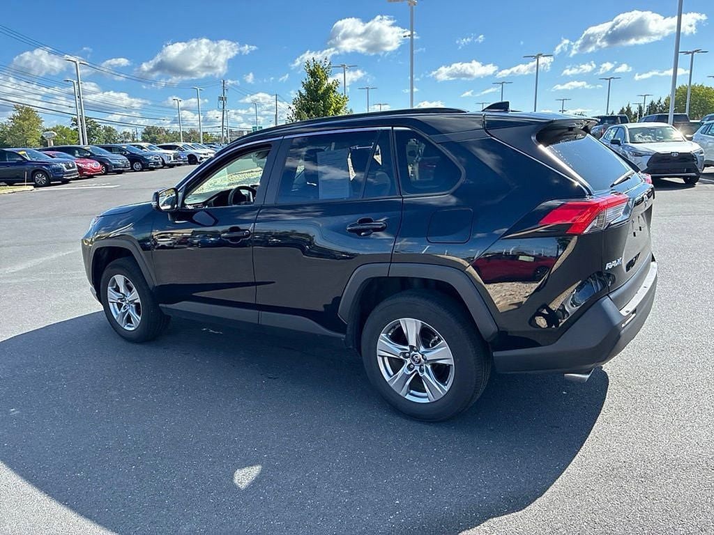 2025 Toyota RAV4 XLE AWD (Natl)