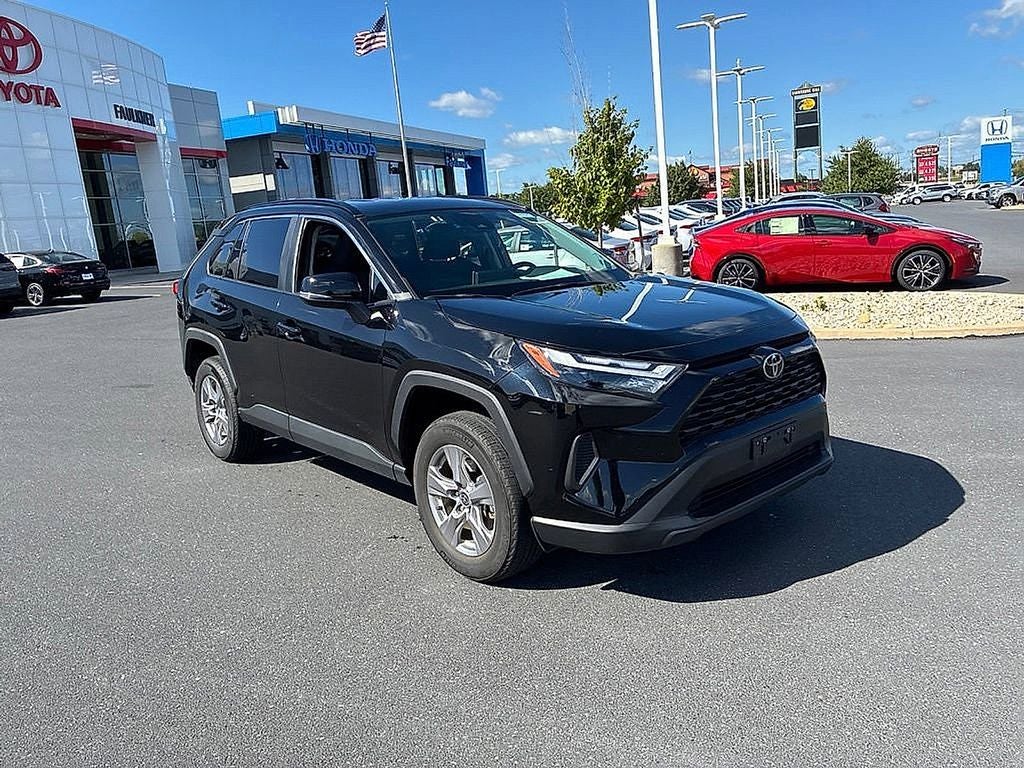 2025 Toyota RAV4 XLE AWD (Natl)