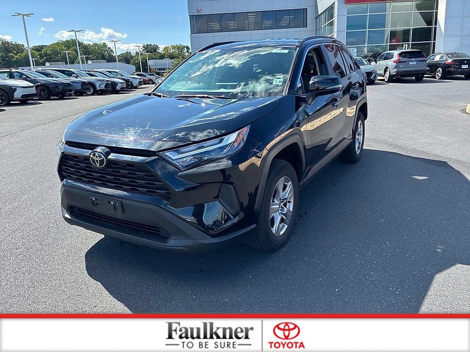 2025 Toyota RAV4 XLE AWD (Natl)