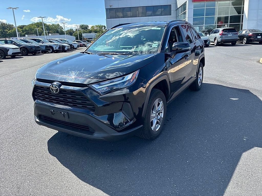 2025 Toyota RAV4 XLE AWD (Natl)