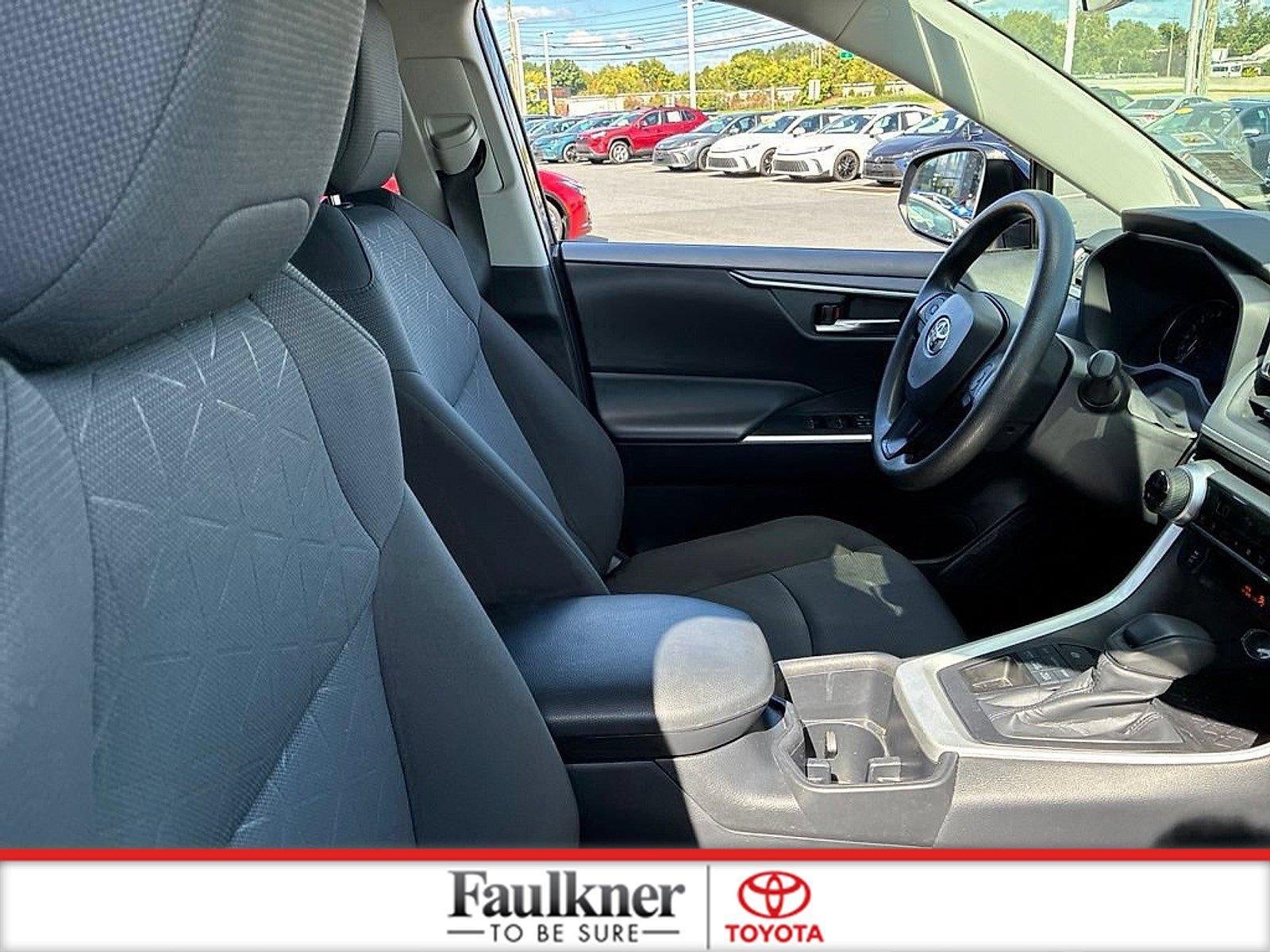 2025 Toyota RAV4 XLE AWD (Natl)