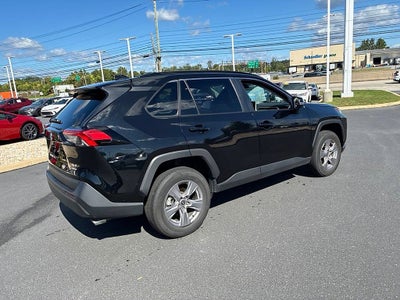 2025 Toyota RAV4 XLE AWD (Natl)