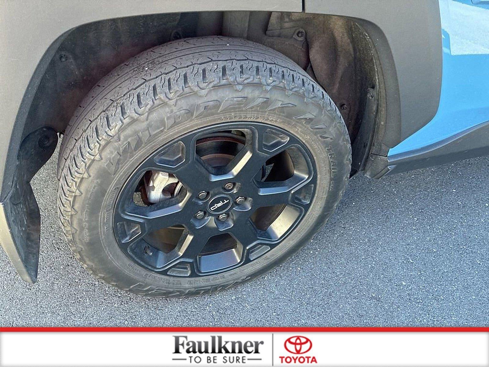 2023 Toyota RAV4 TRD Off Road AWD (Natl)