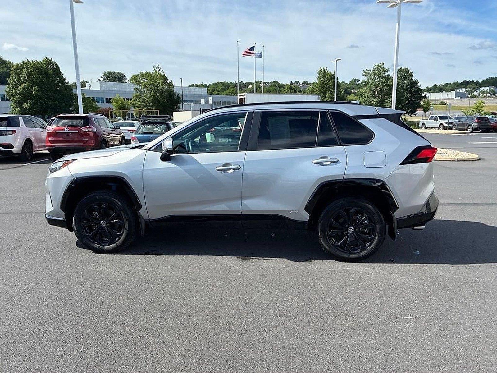 2024 Toyota RAV4 Hybrid SE AWD (Natl)