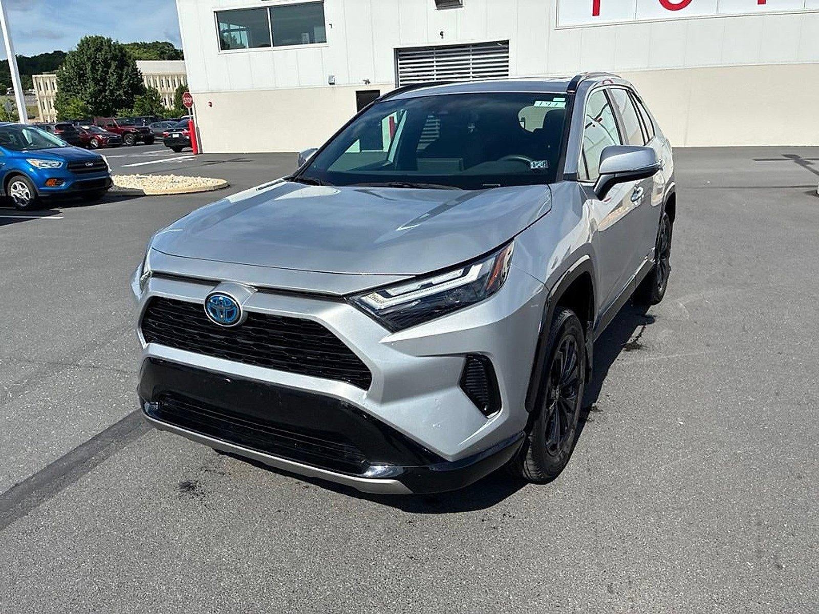 2024 Toyota RAV4 Hybrid SE AWD (Natl)