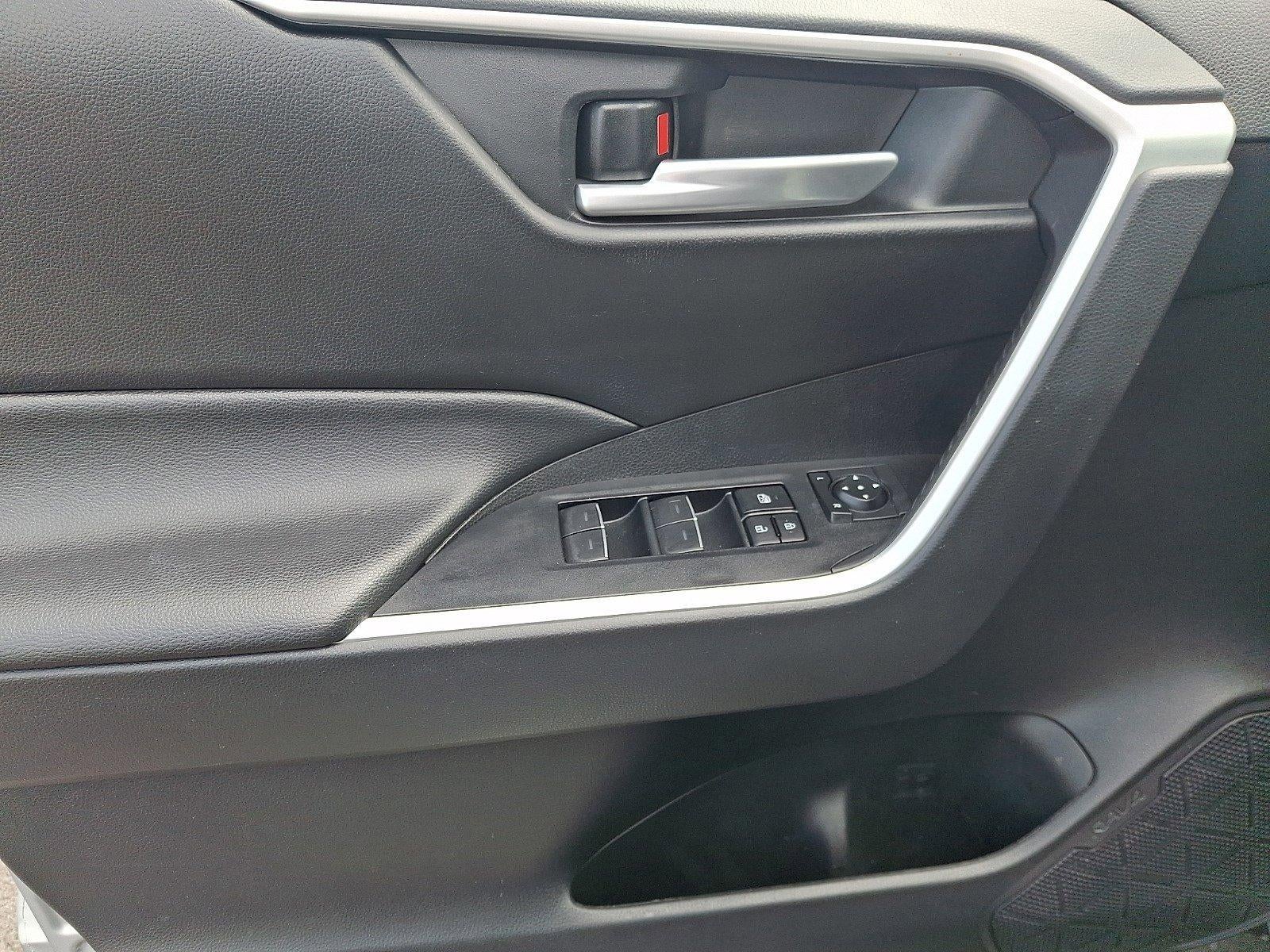 2024 Toyota RAV4 Hybrid SE AWD (Natl)