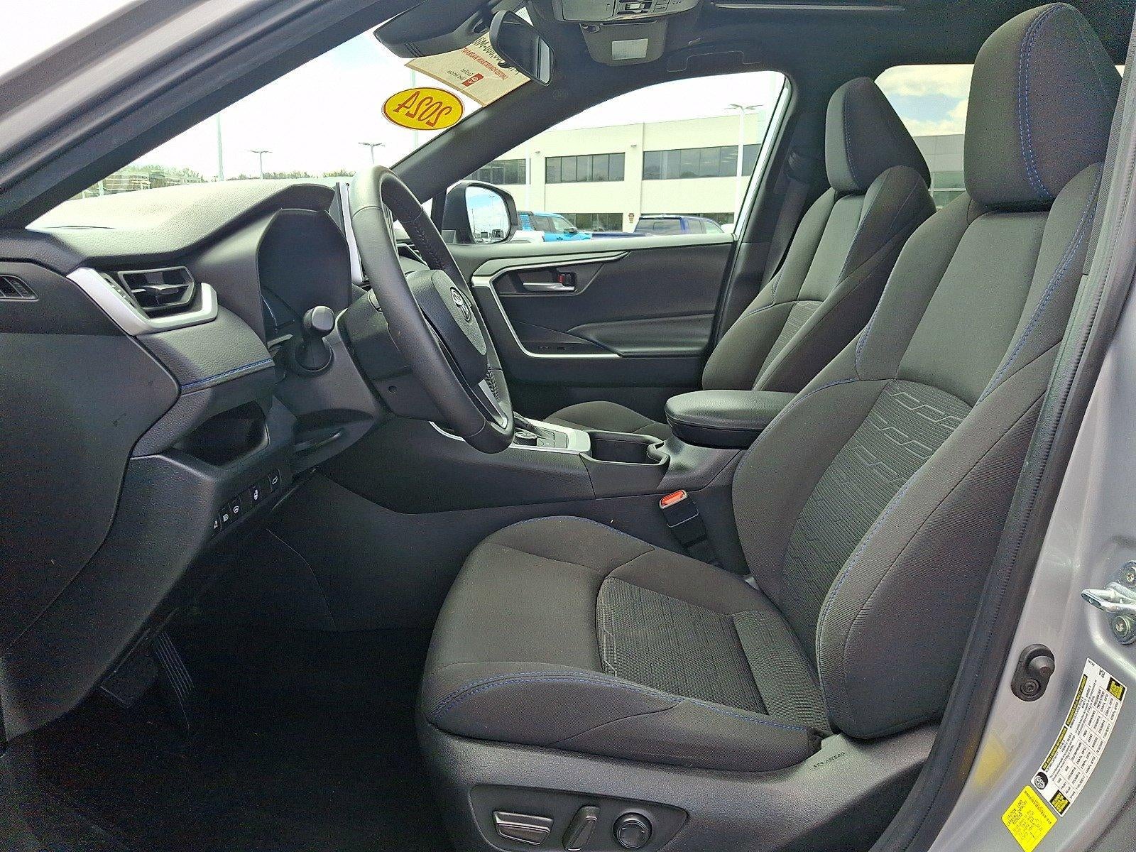 2024 Toyota RAV4 Hybrid SE AWD (Natl)