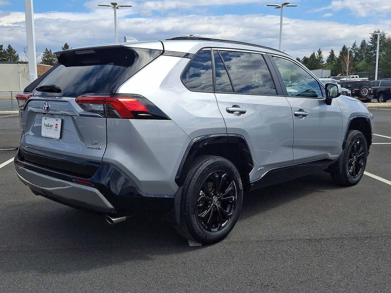 2024 Toyota RAV4 Hybrid SE AWD (Natl)
