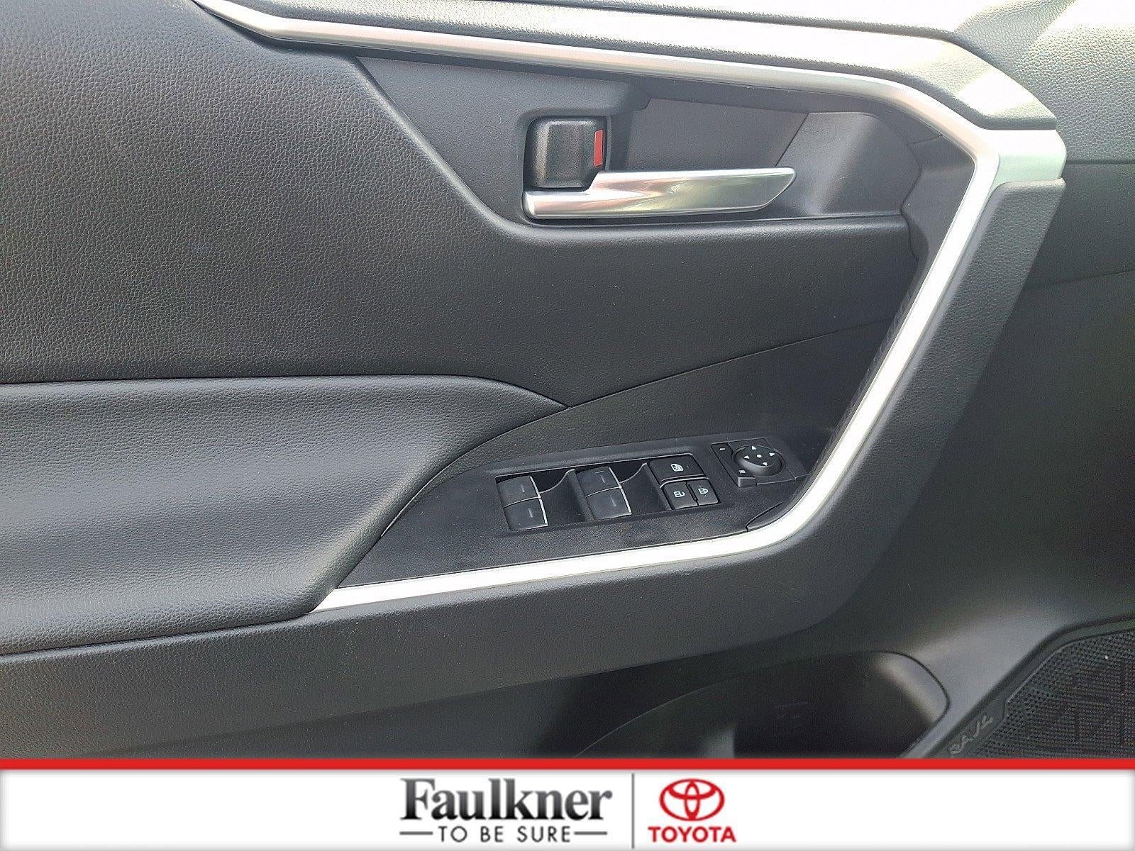 2024 Toyota RAV4 Hybrid SE AWD (Natl)