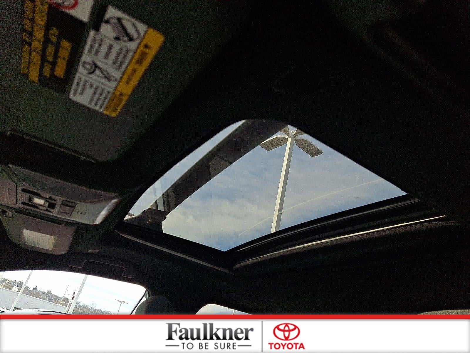 2024 Toyota RAV4 Hybrid SE AWD (Natl)