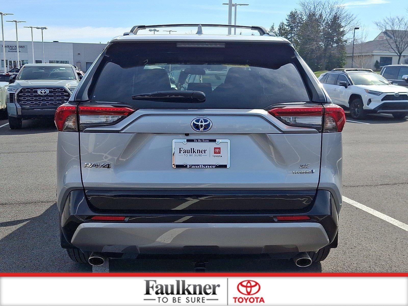 2024 Toyota RAV4 Hybrid SE AWD (Natl)