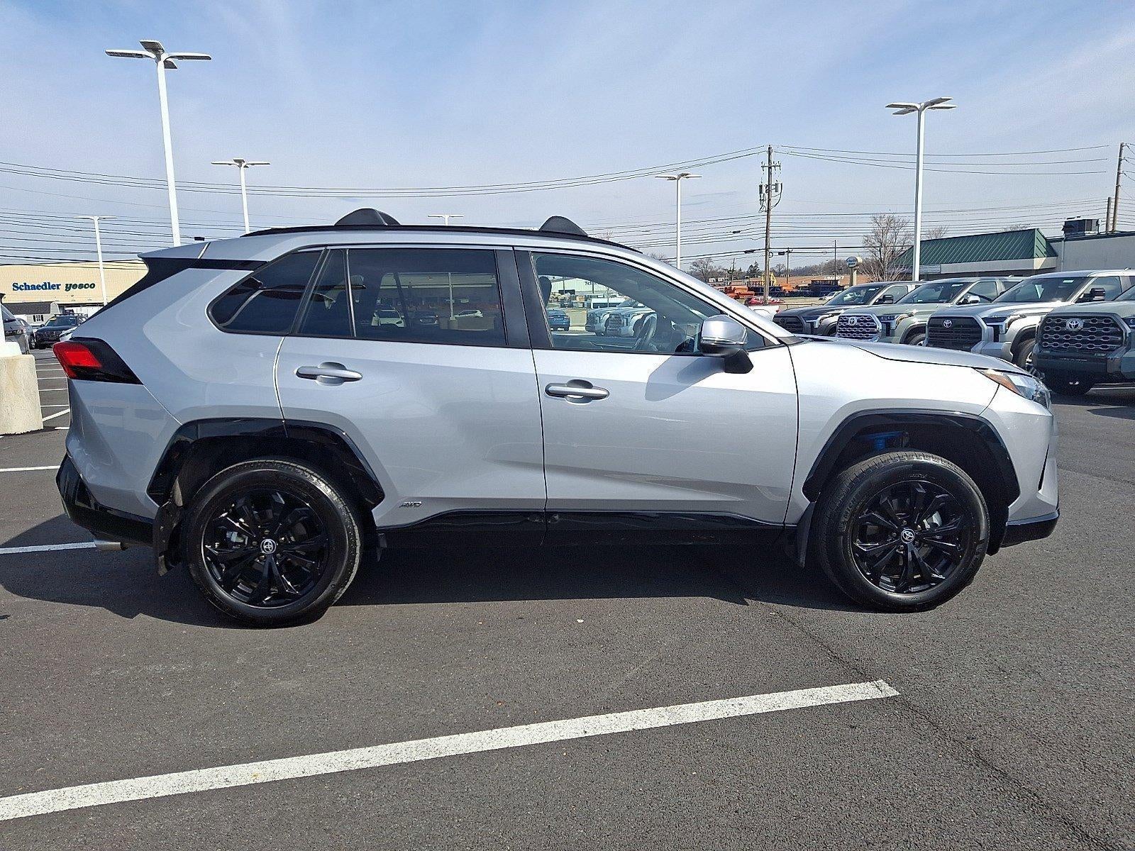 2024 Toyota RAV4 Hybrid SE AWD (Natl)