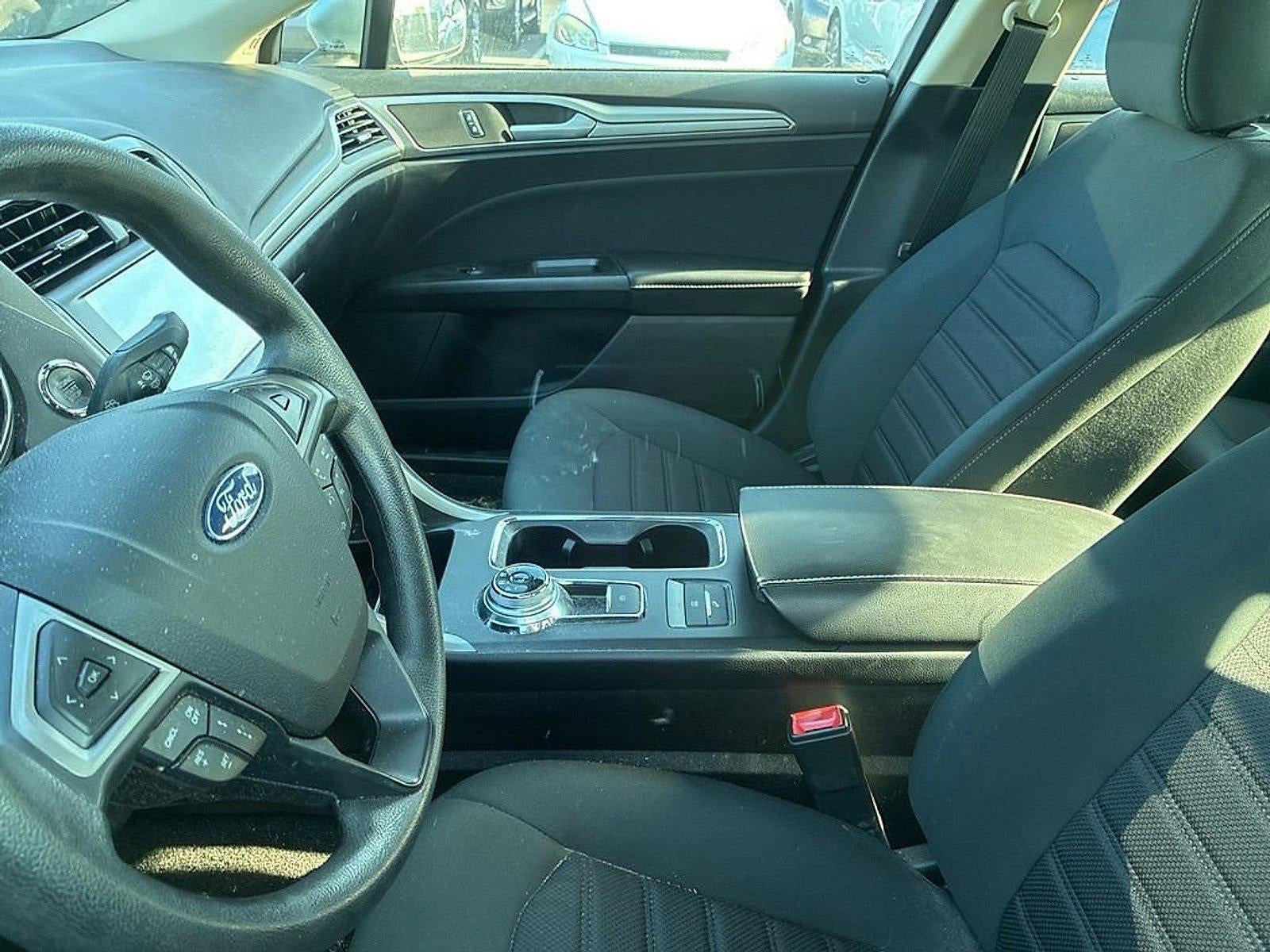 2020 Ford Fusion Hybrid SE FWD