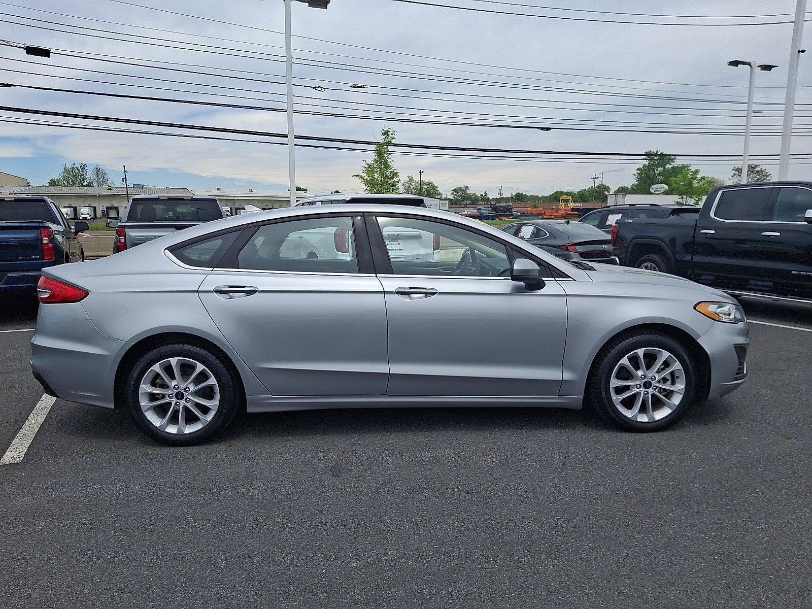 2020 Ford Fusion Hybrid SE FWD