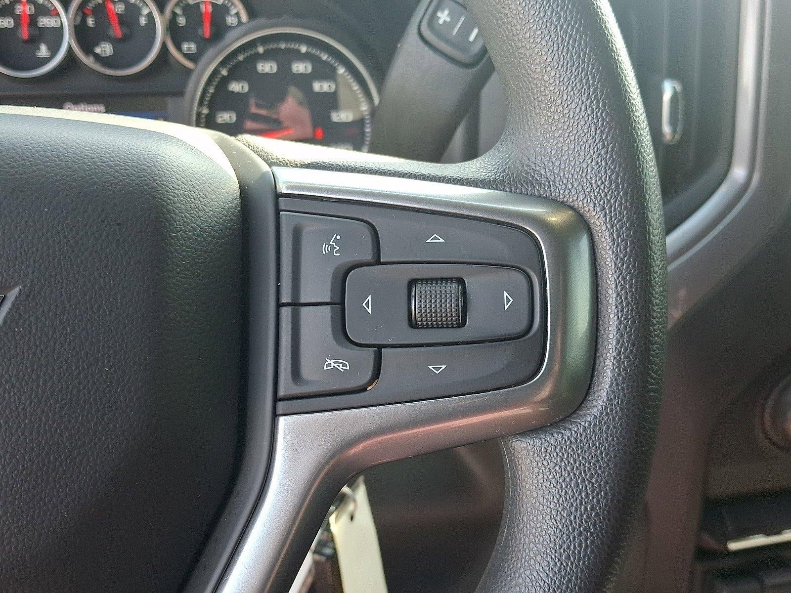 2021 Chevrolet Silverado 1500 Crew Cab Short Box 4-Wheel Drive Custom