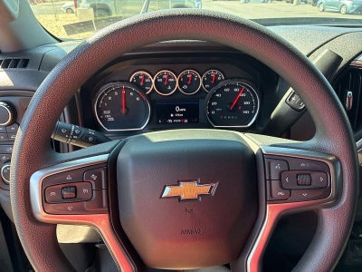 2021 Chevrolet Silverado 1500 Crew Cab Short Box 4-Wheel Drive Custom