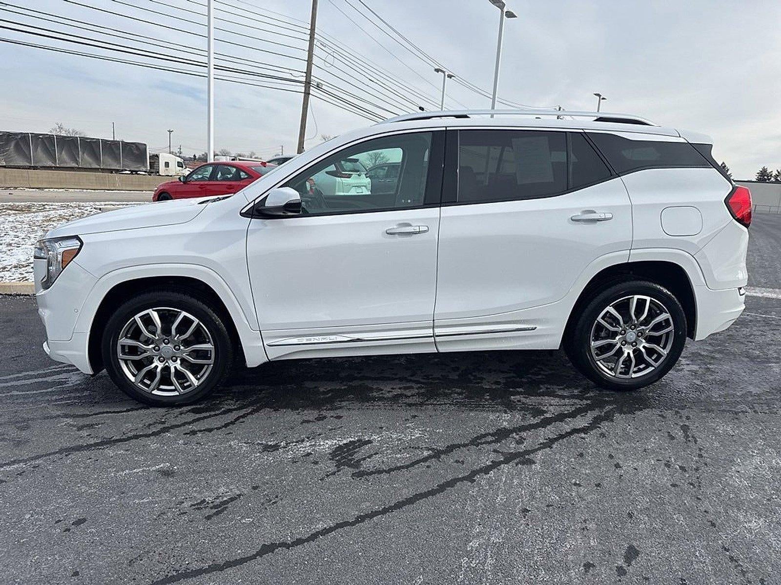 2023 GMC Terrain AWD 4dr Denali