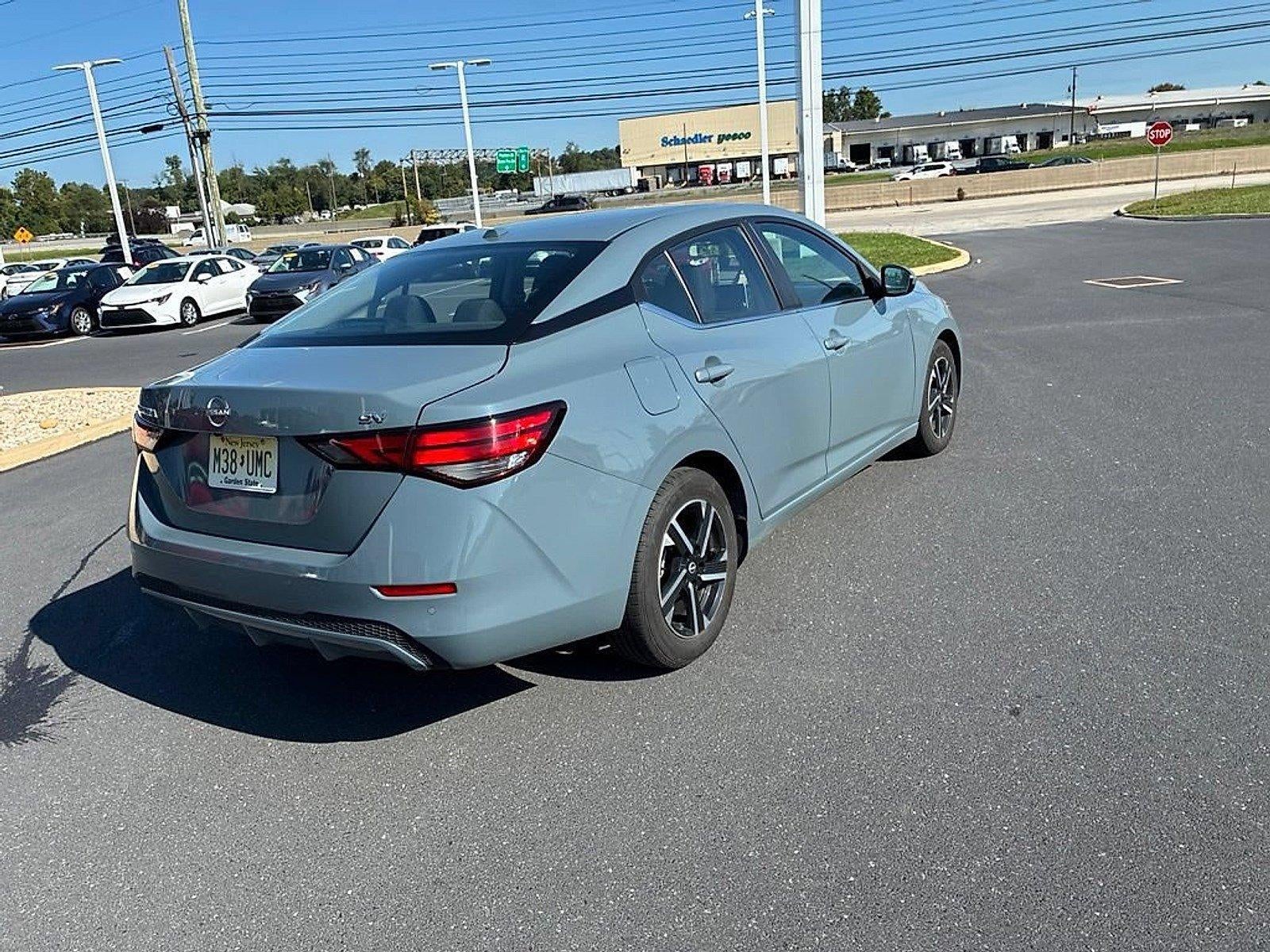 2024 Nissan Sentra SV CVT