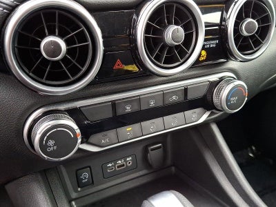 2024 Nissan Sentra SV CVT