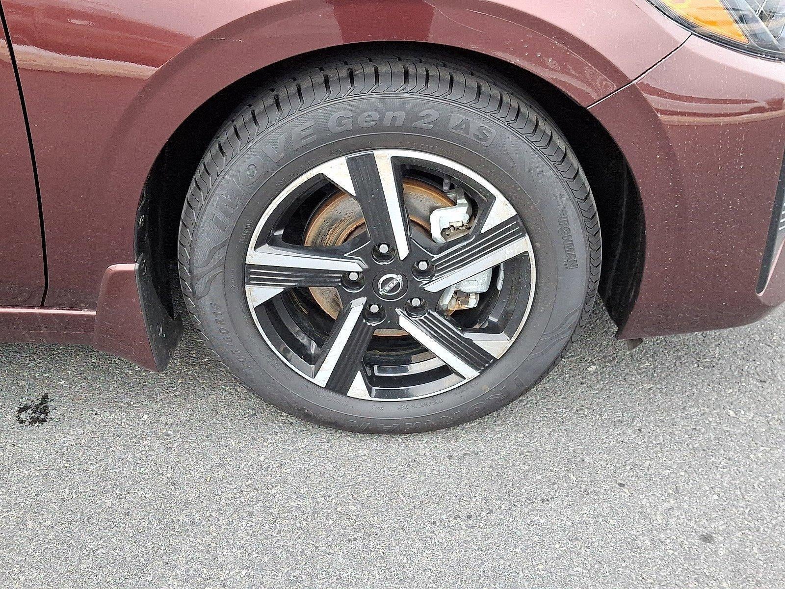 2024 Nissan Sentra SV CVT