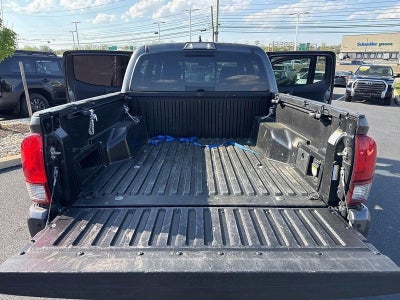 2018 Toyota Tacoma SR Double Cab 5' Bed V6 4x4 AT (Natl)