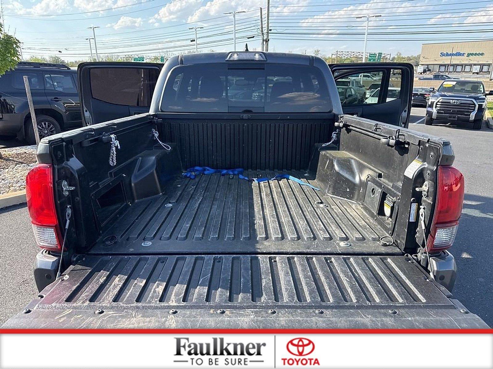 2018 Toyota Tacoma SR Double Cab 5' Bed V6 4x4 AT (Natl)