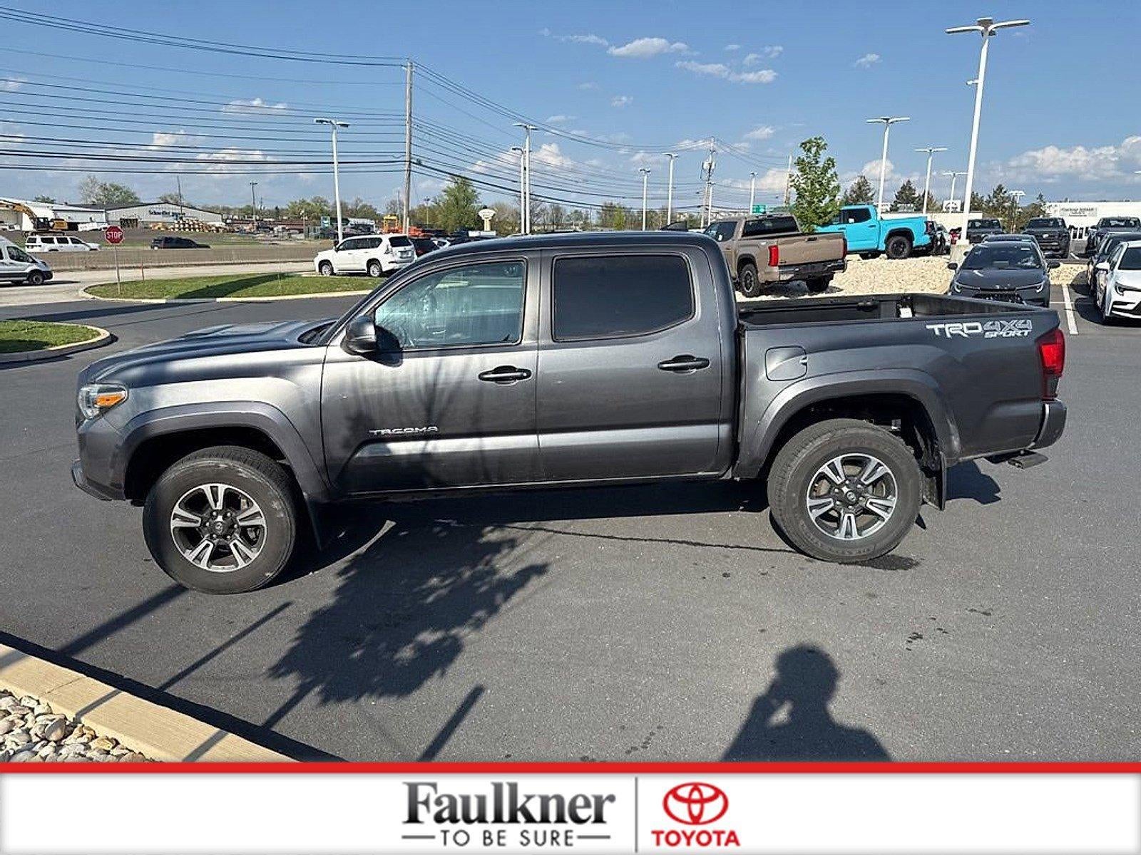 2018 Toyota Tacoma SR Double Cab 5' Bed V6 4x4 AT (Natl)