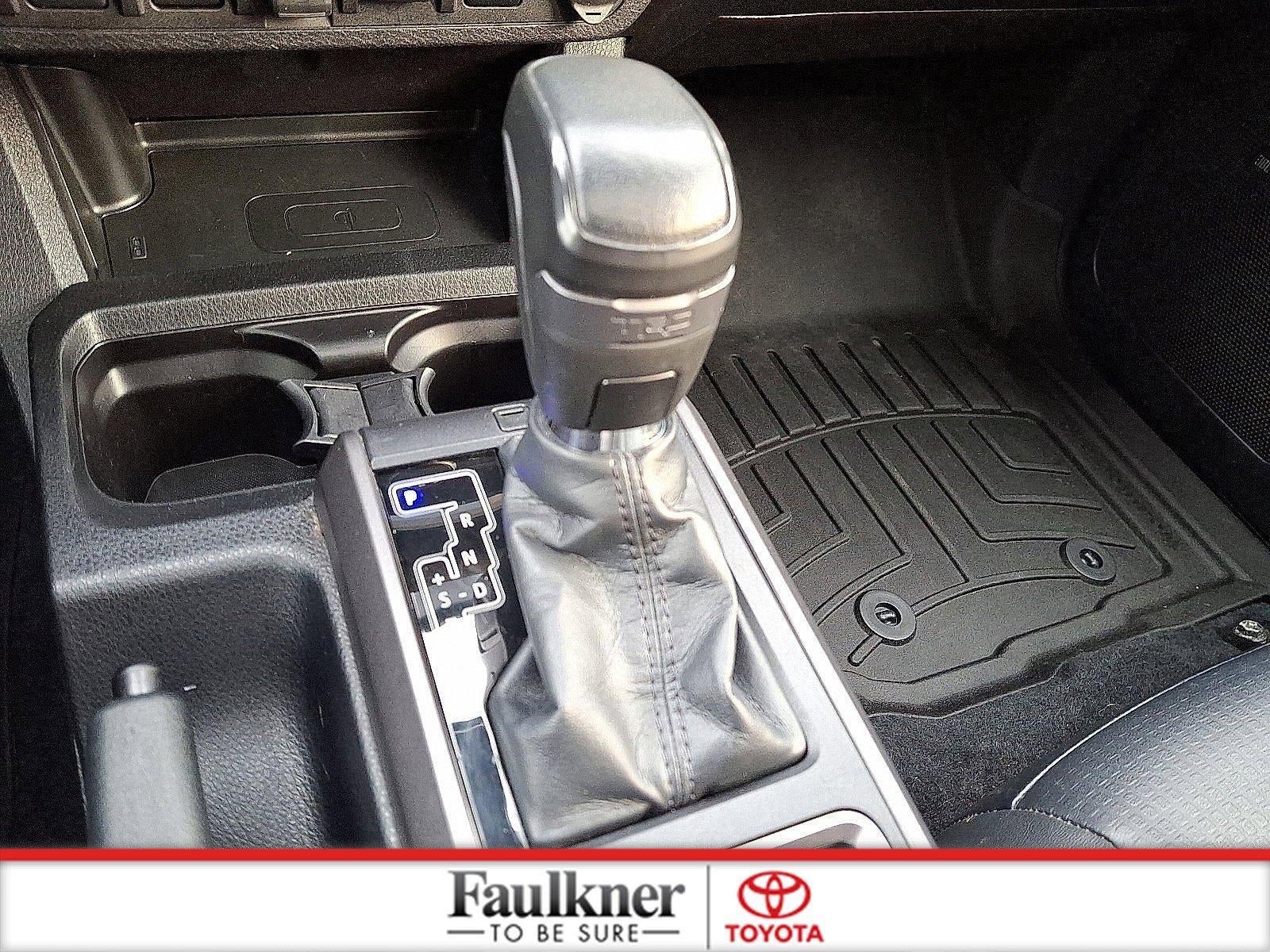 2023 Toyota Tacoma 4WD 4WD SR Double Cab 5' Bed V6 AT (Natl)