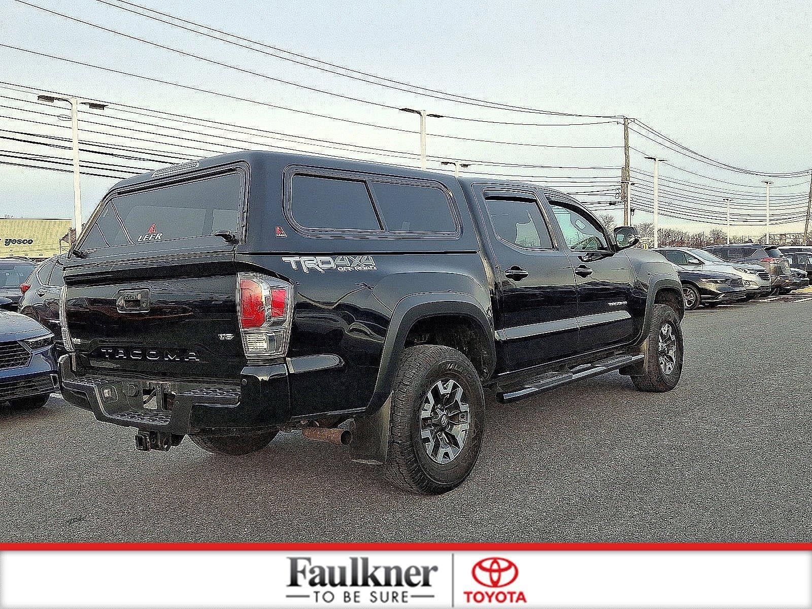 2023 Toyota Tacoma 4WD 4WD SR Double Cab 5' Bed V6 AT (Natl)