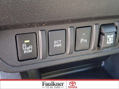 2022 Toyota Tacoma 4WD 4WD SR5 Double Cab 6' Bed V6 AT (Natl)