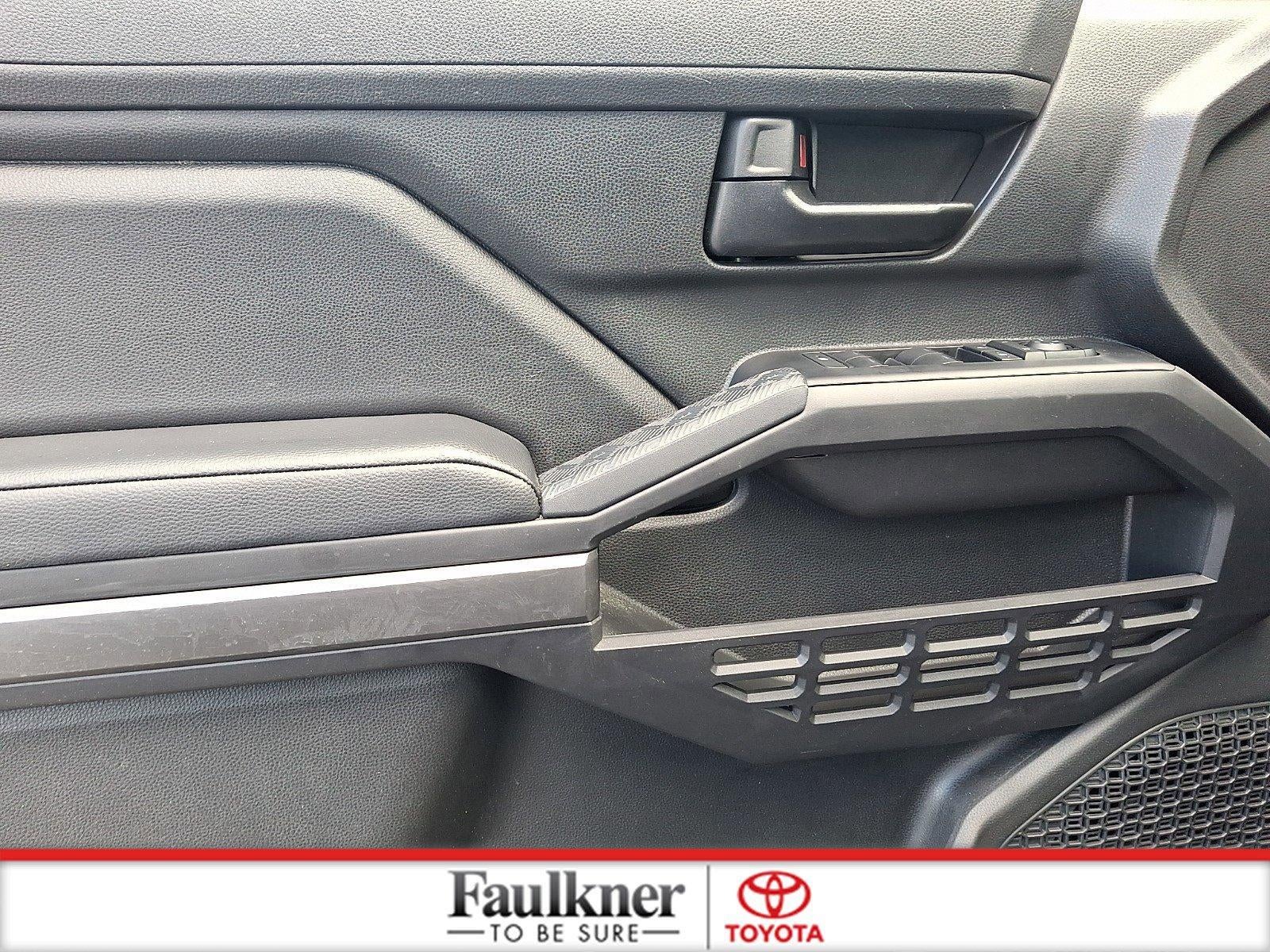 2025 Toyota Tacoma 4WD 4WD SR5 Double Cab 5' Bed AT (GS)