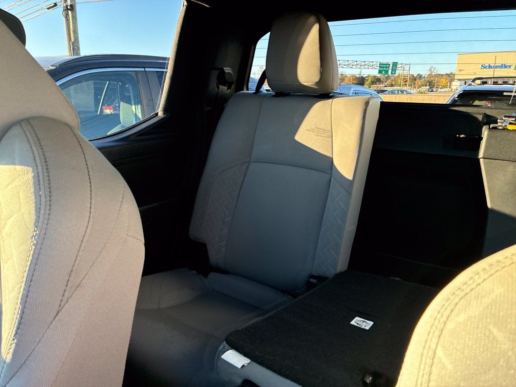 2025 Toyota Tacoma SR5 CERTIFIED