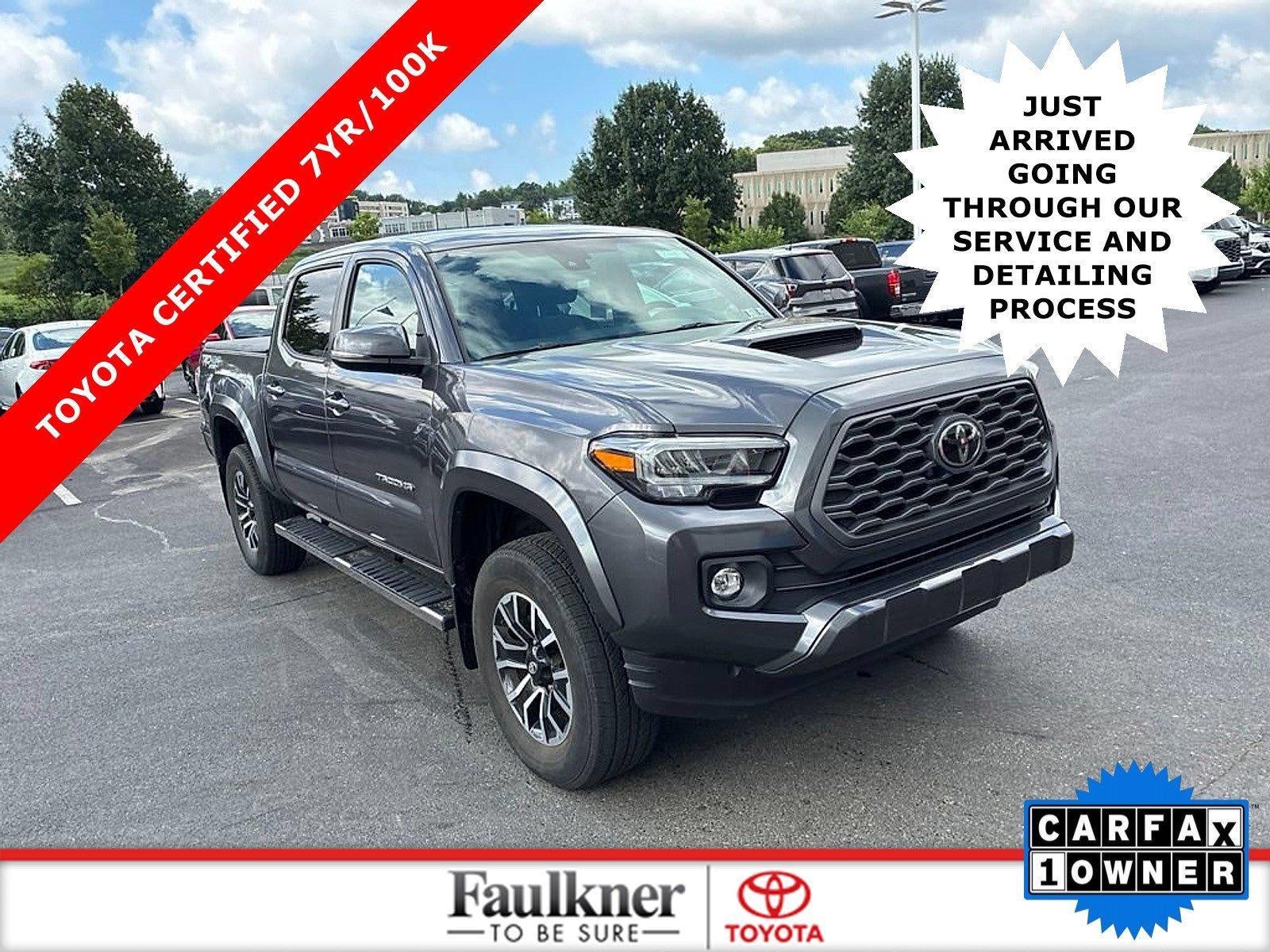 2022 Toyota Tacoma 4WD 4WD SR Double Cab 5' Bed V6 AT (Natl)