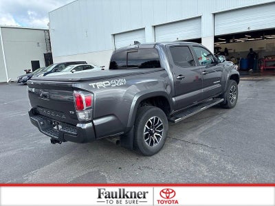 2022 Toyota Tacoma 4WD 4WD SR Double Cab 5' Bed V6 AT (Natl)