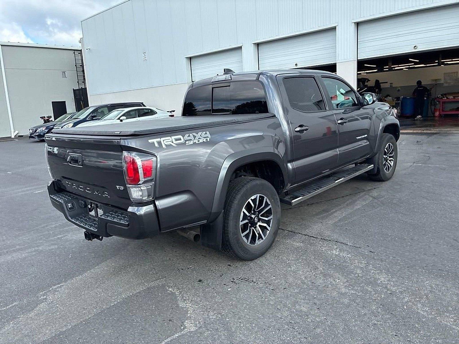2022 Toyota Tacoma 4WD 4WD SR Double Cab 5' Bed V6 AT (Natl)