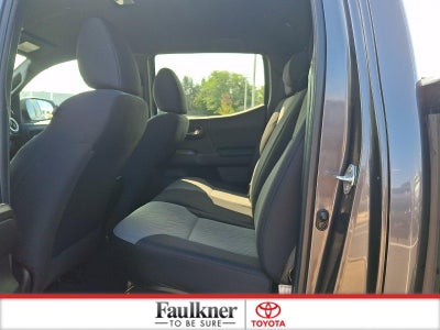 2022 Toyota Tacoma 4WD 4WD SR Double Cab 5' Bed V6 AT (Natl)