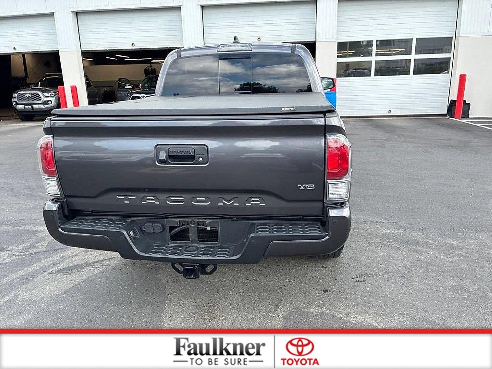 2022 Toyota Tacoma 4WD 4WD SR Double Cab 5' Bed V6 AT (Natl)