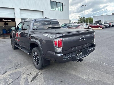 2022 Toyota Tacoma 4WD 4WD SR Double Cab 5' Bed V6 AT (Natl)