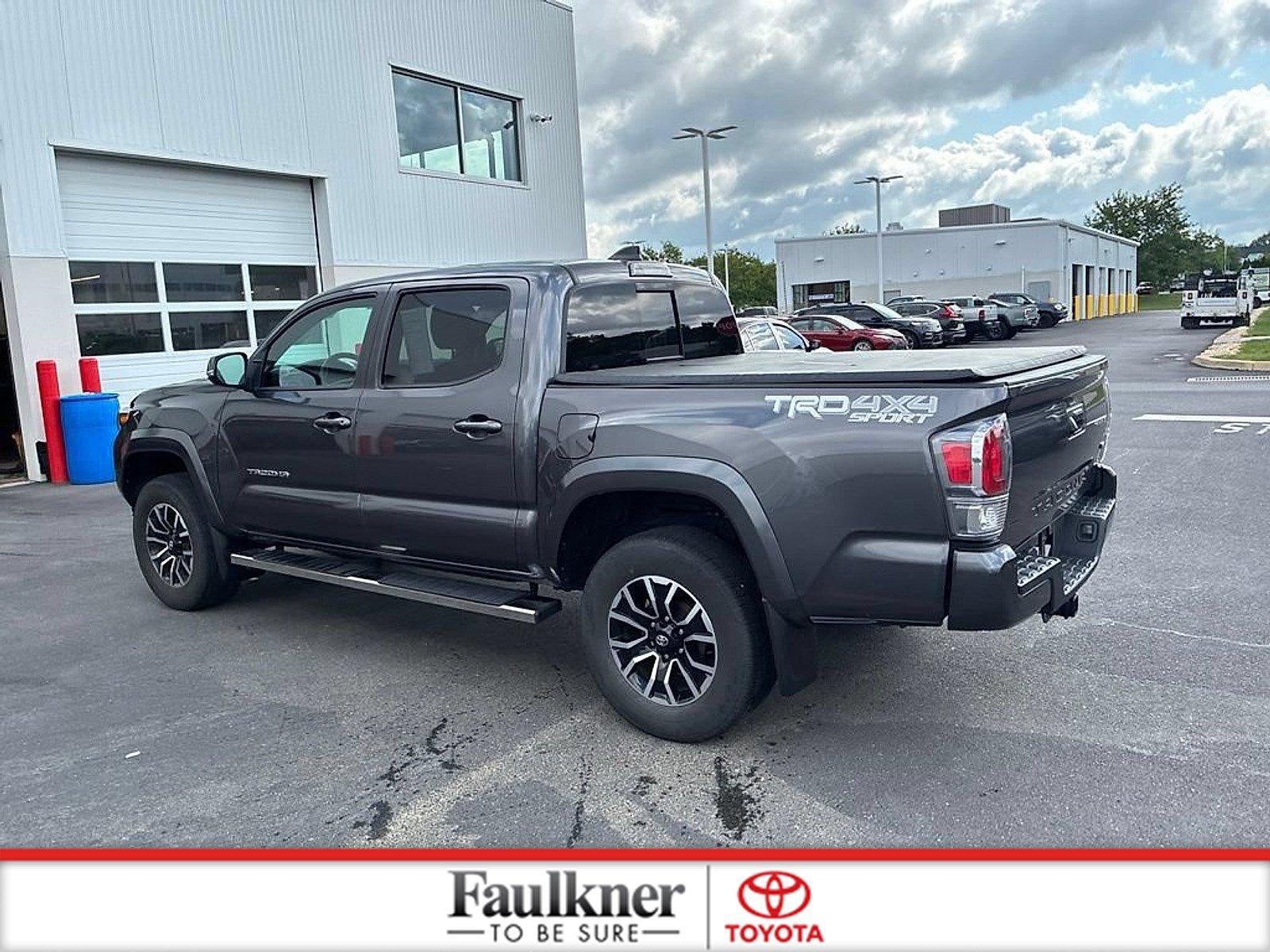2022 Toyota Tacoma 4WD 4WD SR Double Cab 5' Bed V6 AT (Natl)