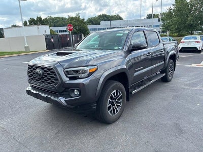 2022 Toyota Tacoma 4WD 4WD SR Double Cab 5' Bed V6 AT (Natl)