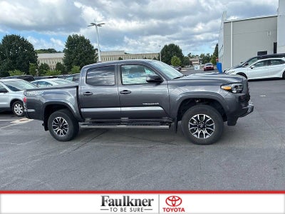2022 Toyota Tacoma 4WD 4WD SR Double Cab 5' Bed V6 AT (Natl)