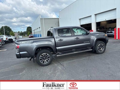 2022 Toyota Tacoma 4WD 4WD SR Double Cab 5' Bed V6 AT (Natl)