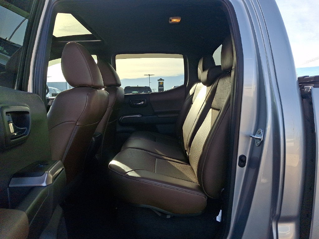 2023 Toyota Tacoma Limited V6