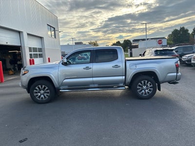 2023 Toyota Tacoma Limited V6