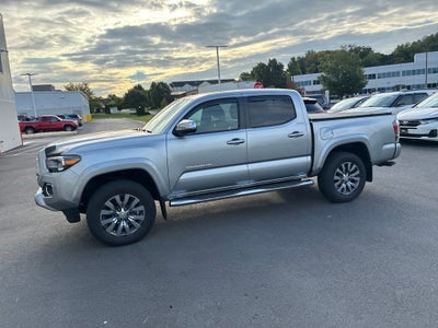 2023 Toyota Tacoma Limited V6