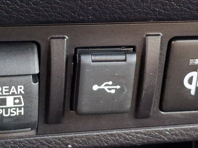 2023 Toyota Tacoma Limited V6