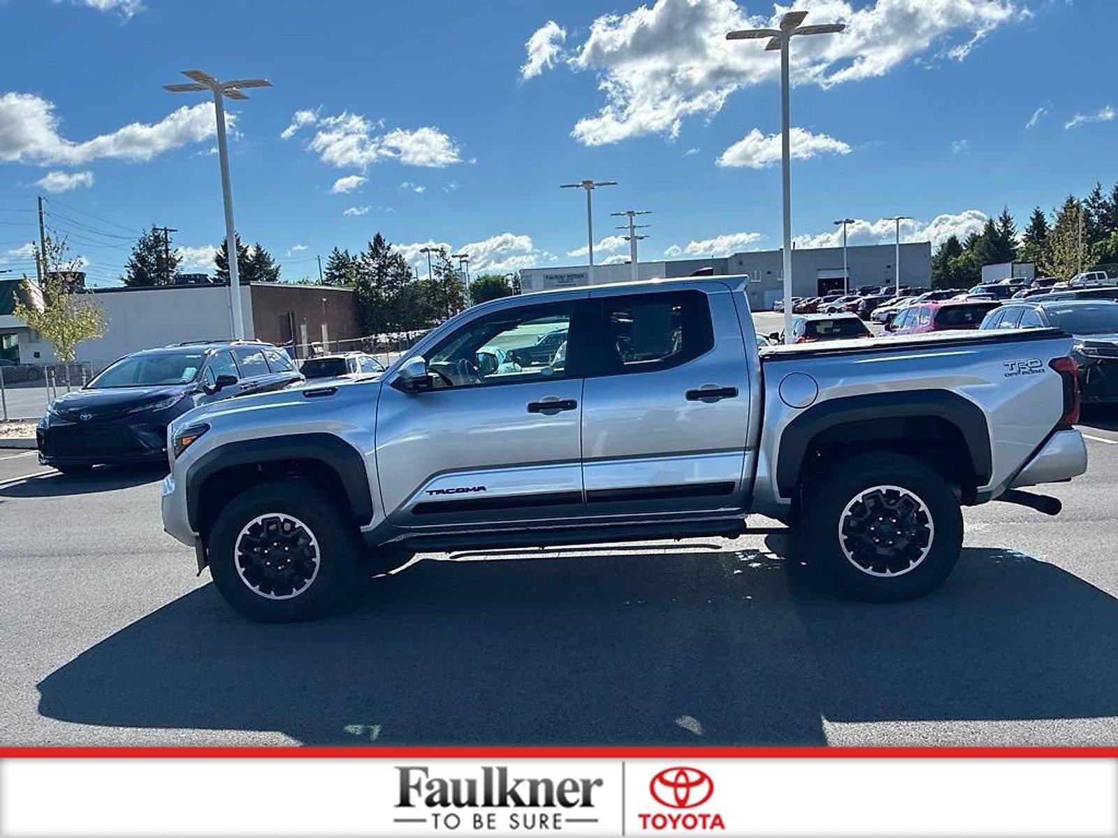 2024 Toyota Tacoma 4WD 4WD TRD Off Road Hybrid Double Cab 5' Bed AT (Natl)